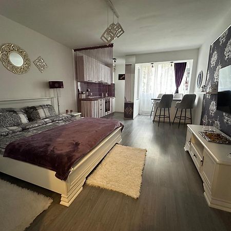 Etoile Studio Braşov Extérieur photo